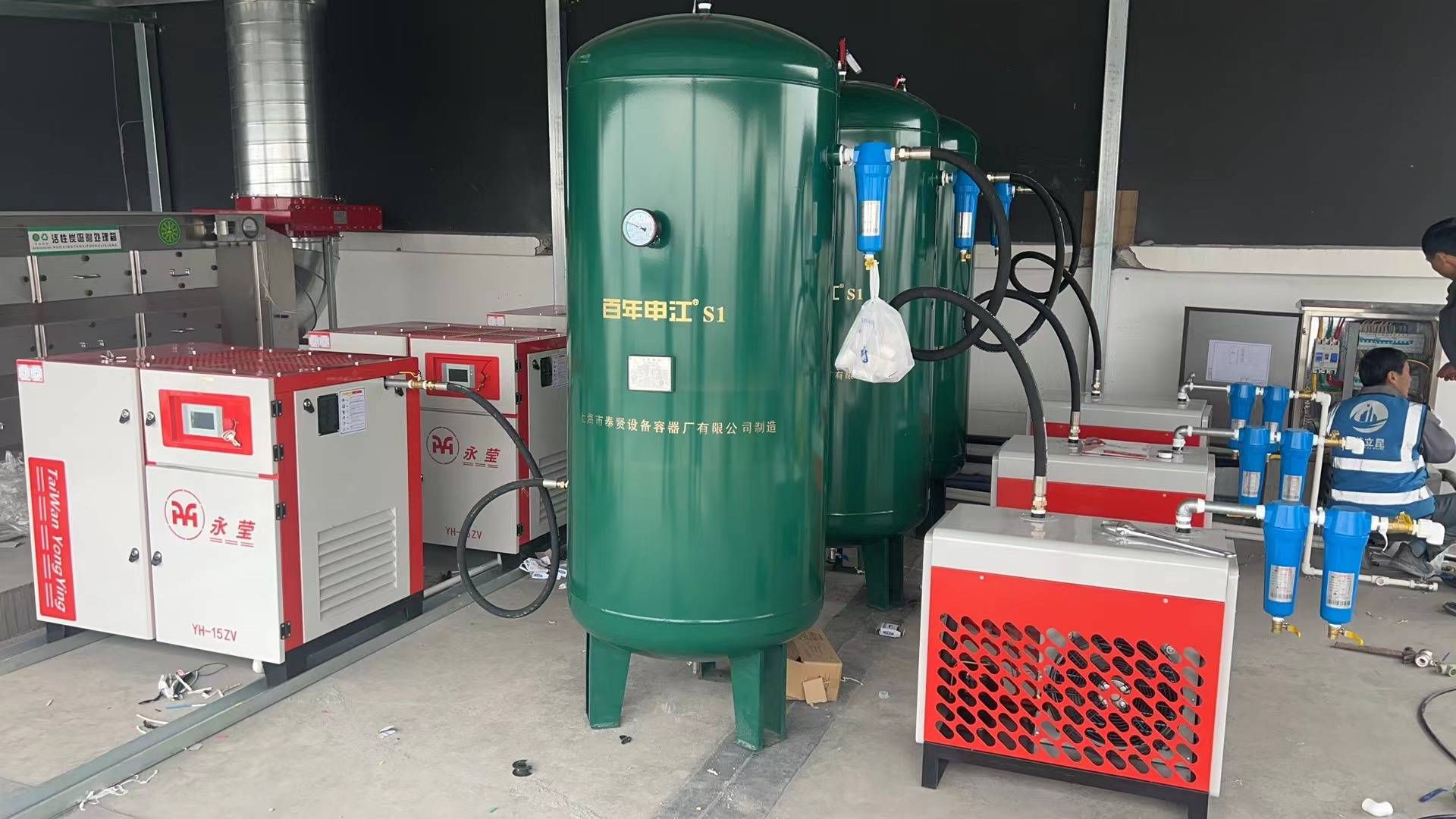 Use and maintenance of air compressor in summer